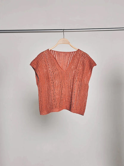 April Top | airy lace pattern made from Tynn Line by Sandnes Garn