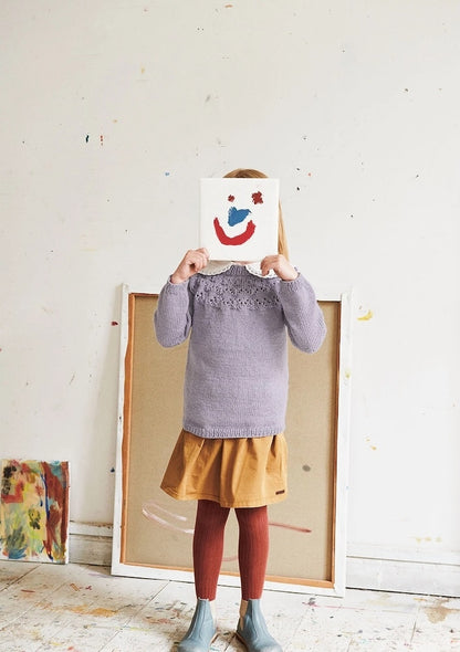 Leahs Lace Pattern Sweater Kids | with free instructions made from Smart by Sandnes Garn