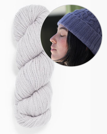 Sellwood Hat | weiches Zopfmuster aus Tynd von Woolfolk