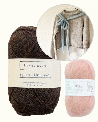 The Bow Sweater | Maglione con fiocco in Le Petit Lambswool e Le Petit Silk & Mohair di Biches & Bûches