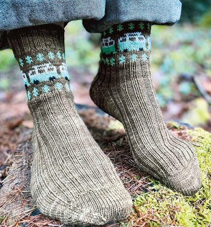 Tricoter des chaussettes à motifs géniaux | des modèles uniques sur des thèmes estivaux