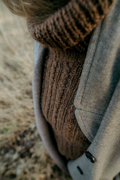 Chandail Oakwood Raglan | fin motif torsadé en Plötulopi de Lopi Island