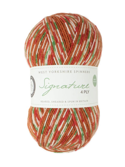 Signature 4-ply Christmas | atmospheric colors subtly festive