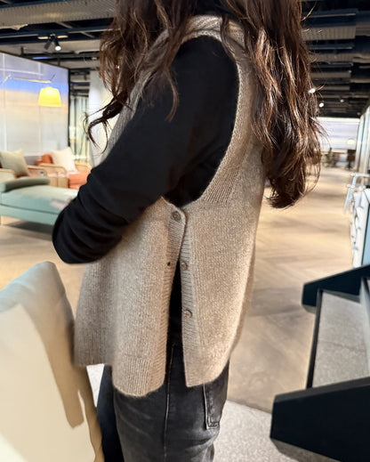 Kapuutsiga sallvest | ülmitmekülgne ja eriti pehme Cardiffi Classic Cashmere’ist