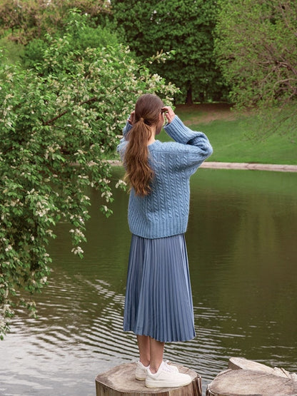 Sandnes Bonnie Zopfpullover aus Magazon 2210 Modell Nr. 8 Bild 2